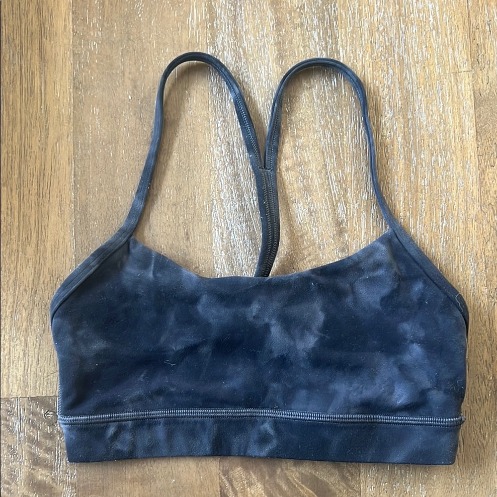 Lululemon Flow Y Nulu Bra - Size 2/XXS - Gray/Black tiedye pattern